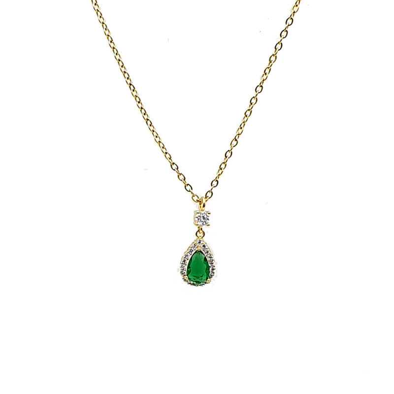 Κολιέ με πράσινη πέτρα - bijouxbijoux Gold chain necklace with a teardrop green gemstone pendant surrounded by small diamonds